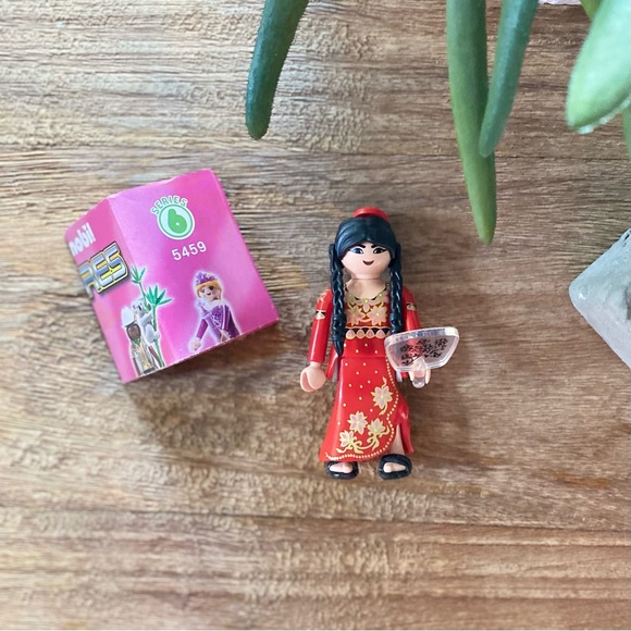 PLAYMOBIL Figures 5459 - Geisha - Picture 1 of 5